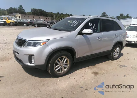 2014 Kia Sorento Lx z USA, uszkodzony, nr VIN 5XYKTCA6XEG454875